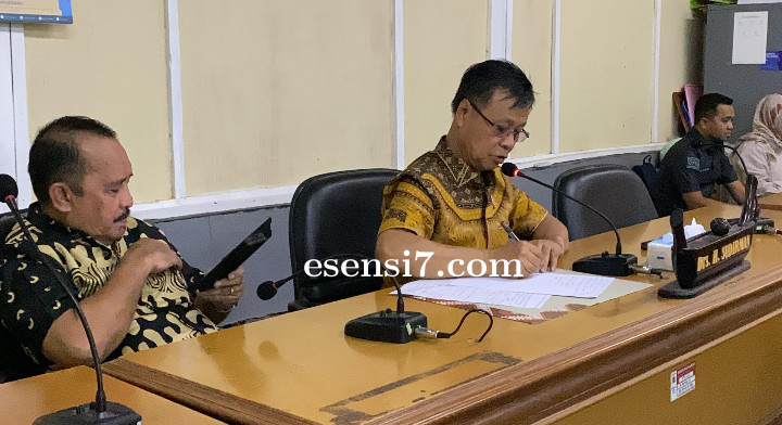 Komisi-2.png