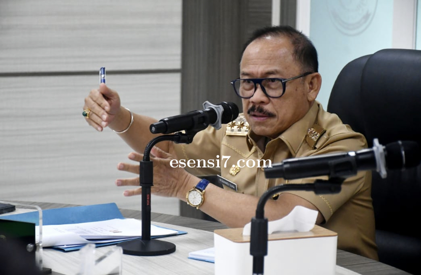 Pilihan Berani Gubernur SDK: Utang atau Lunas? Sulbar Pilih Jalan Terjal Rp384 Miliar