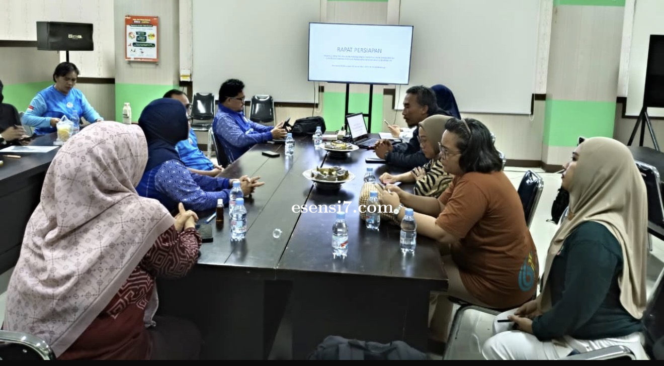 Dinsos Sulbar Hadiri Rapat Persiapan Peluncuran Pos Rujukan Stunting dan Penyerahan Bantuan Tunai di